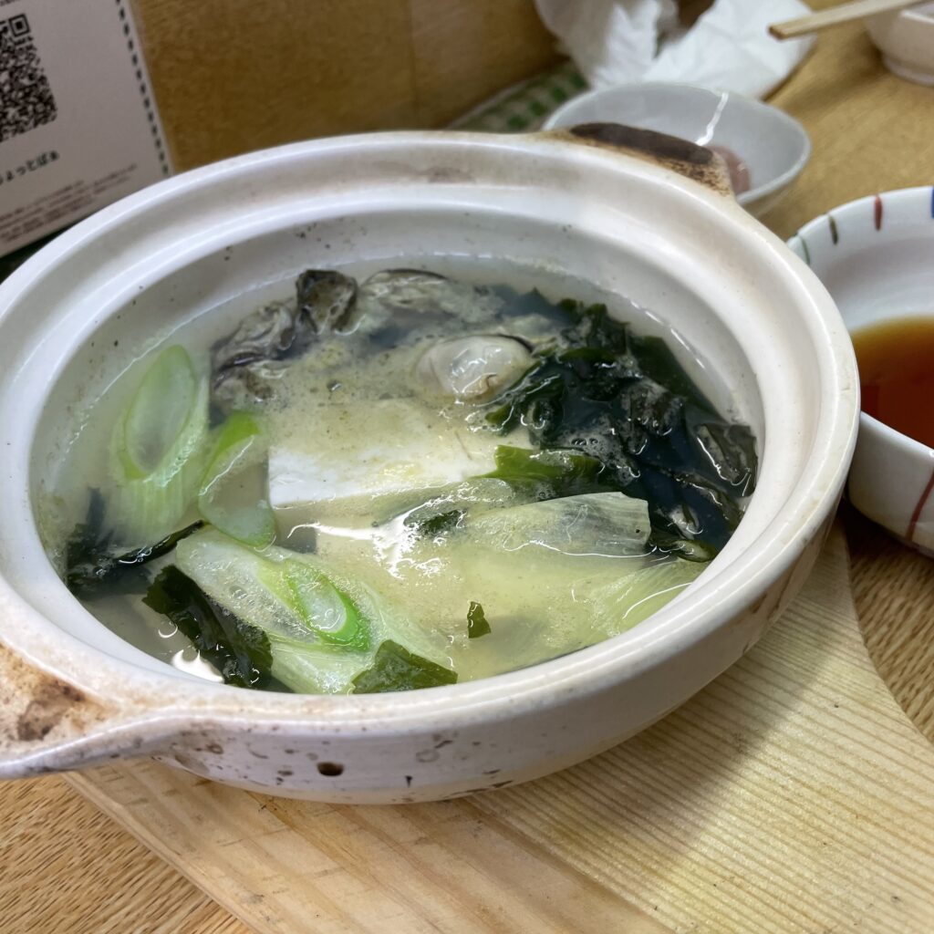 カキ湯豆腐