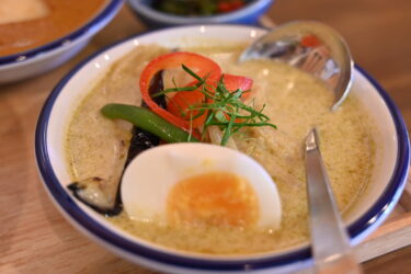 西早稲田「早稲田メーヤウ」やみつき！激辛カレーが楽しめる早稲田のカレー屋さん！