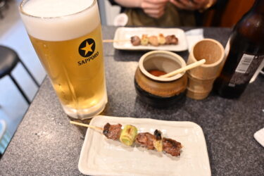 赤羽「かしら屋」無限おかわりのかしらが名物の居酒屋で1杯！