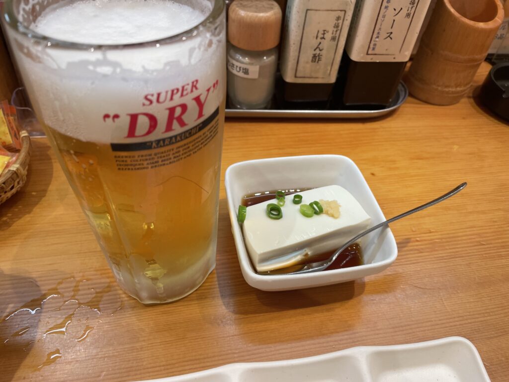 生ビールと冷奴